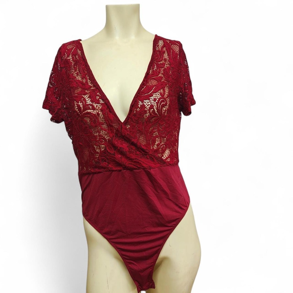 Shein Women Burgundy Red Floral Lace Surplice V-Neck Short Sleeve Bodysuit L